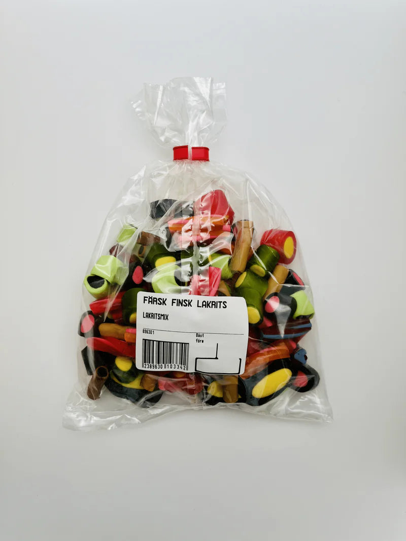 Finsk lakrits mix 215 g med varierande former och klassisk lakritssmak